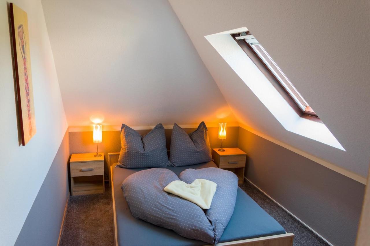 Margret Haus Bed & Breakfast Balatonfured Bagian luar foto