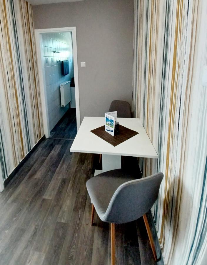 Margret Haus Bed & Breakfast Balatonfured Bagian luar foto