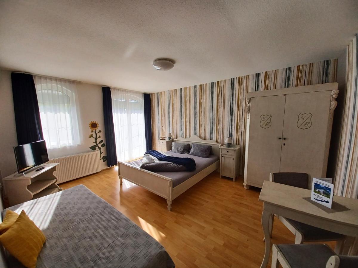 Margret Haus Bed & Breakfast Balatonfured Bagian luar foto