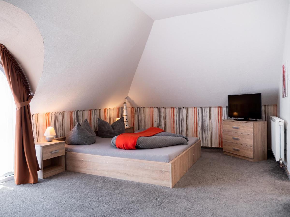 Margret Haus Bed & Breakfast Balatonfured Bagian luar foto