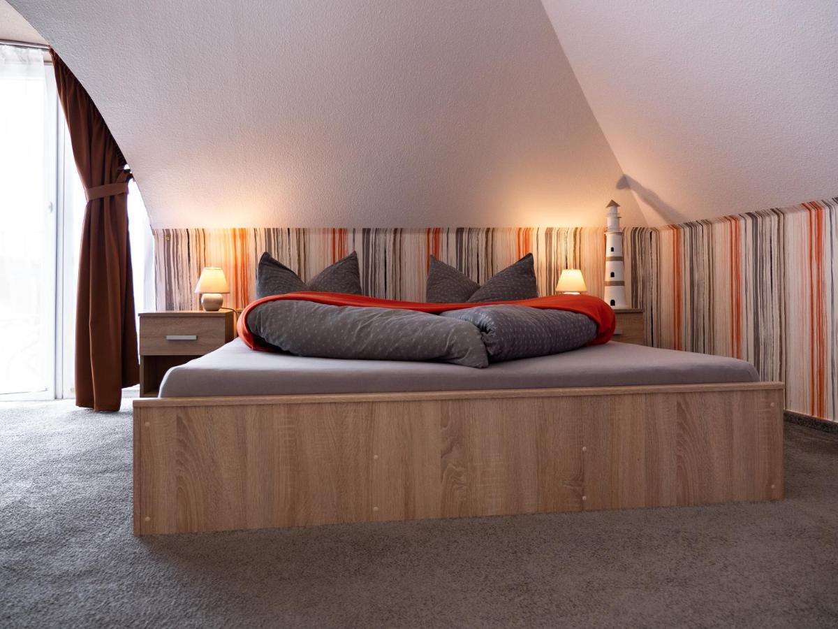 Margret Haus Bed & Breakfast Balatonfured Bagian luar foto